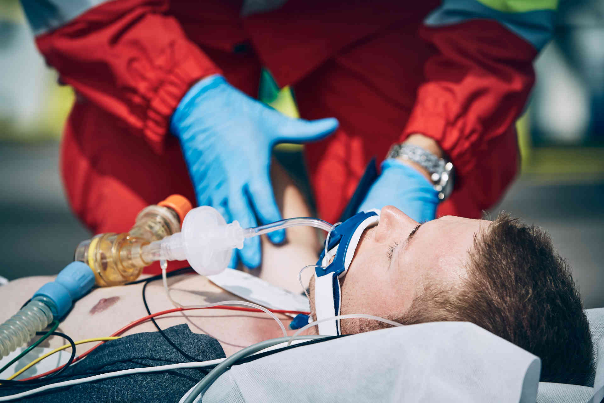 Critically ill patient in the pre-hospital setting